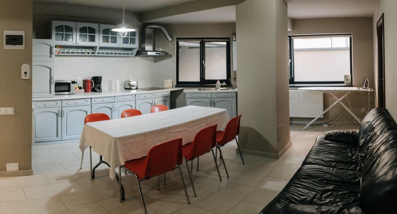 Meteor Apartment Xxl Cluj-Napoca Extérieur photo